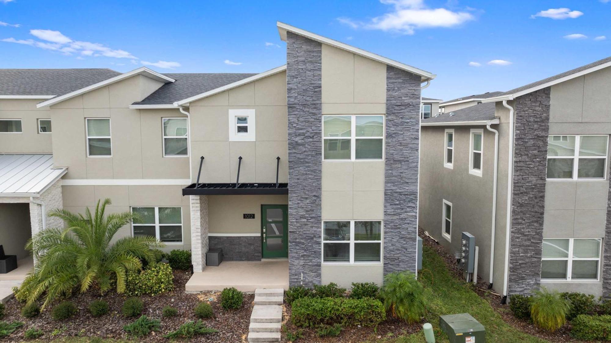 Holiday home Stunning 5 Bd W/ Pool Close To @ Champions Gate 1012 Davenport