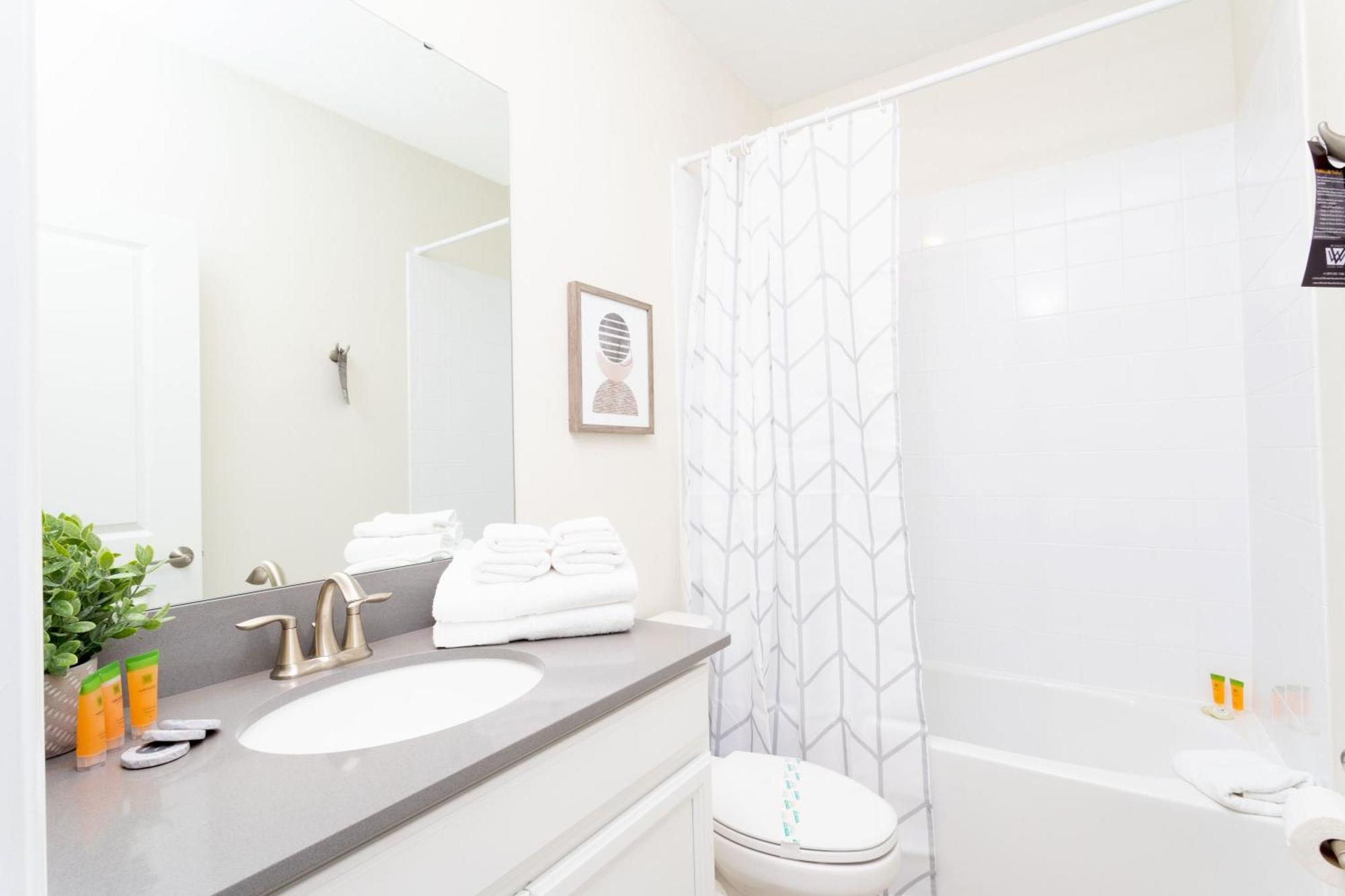 Gorgeous 6 Bd Sf Close To W/ Pool @ Champions Gate 712 *