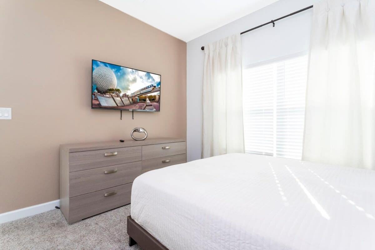 Wonderful 5 Bd Close To @ Storey 2980 * Kissimmee