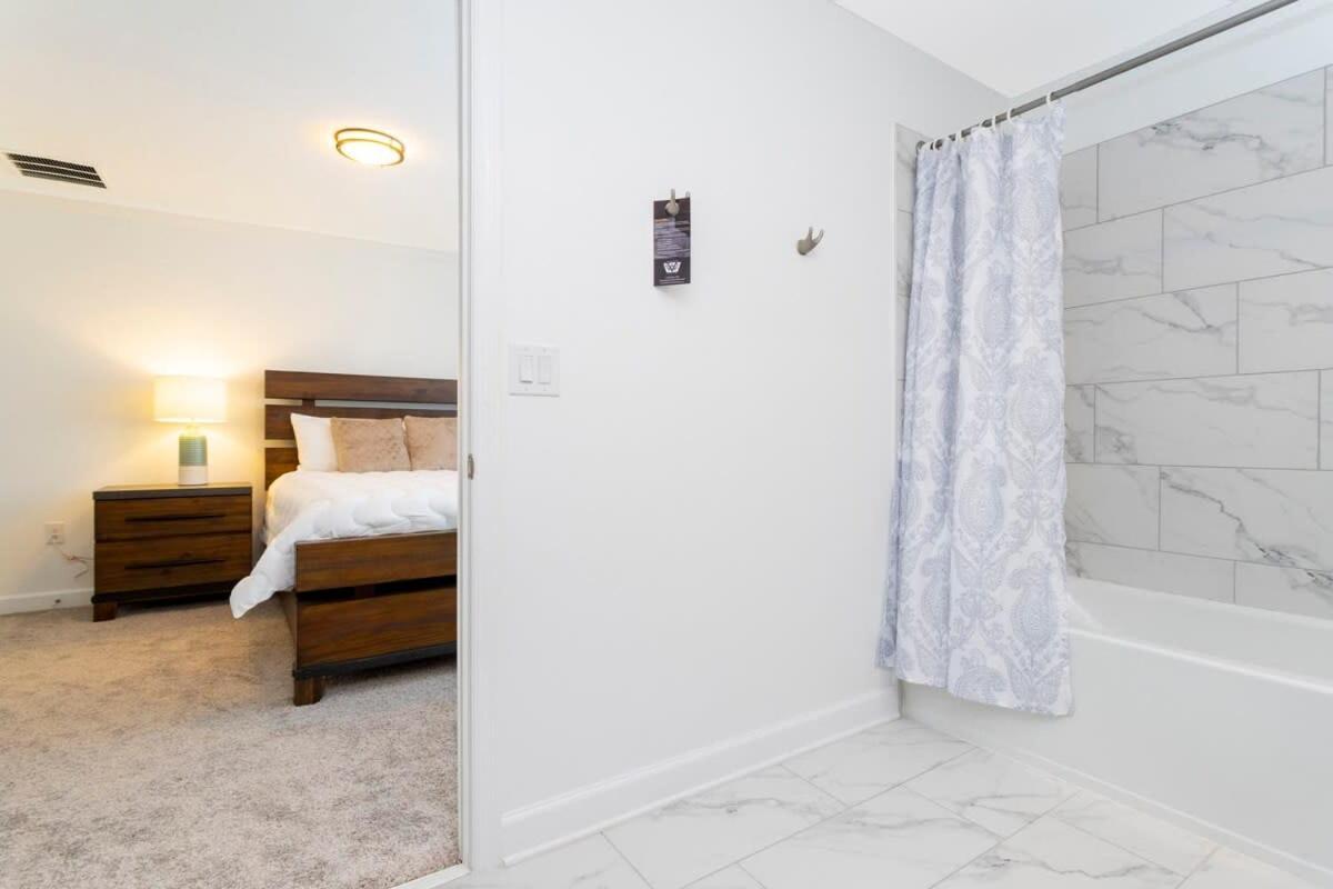 Gorgeous 5 Bd W/ Pool Close To @ Champions Gate 948 *