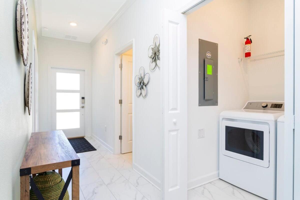 Holiday home Gorgeous 5 Bd W/ Pool Close To @ Champions Gate 948 Kissimmee