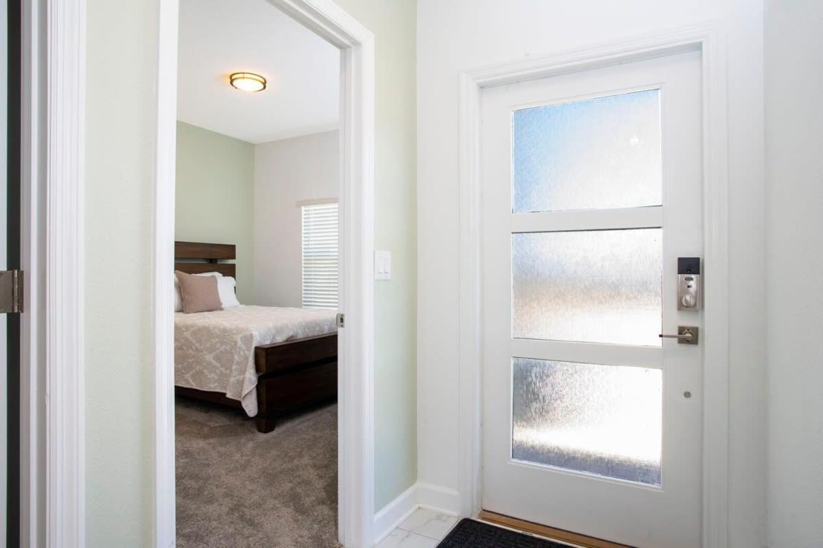 Gorgeous 5 Bd W/ Pool Close To @ Champions Gate 948