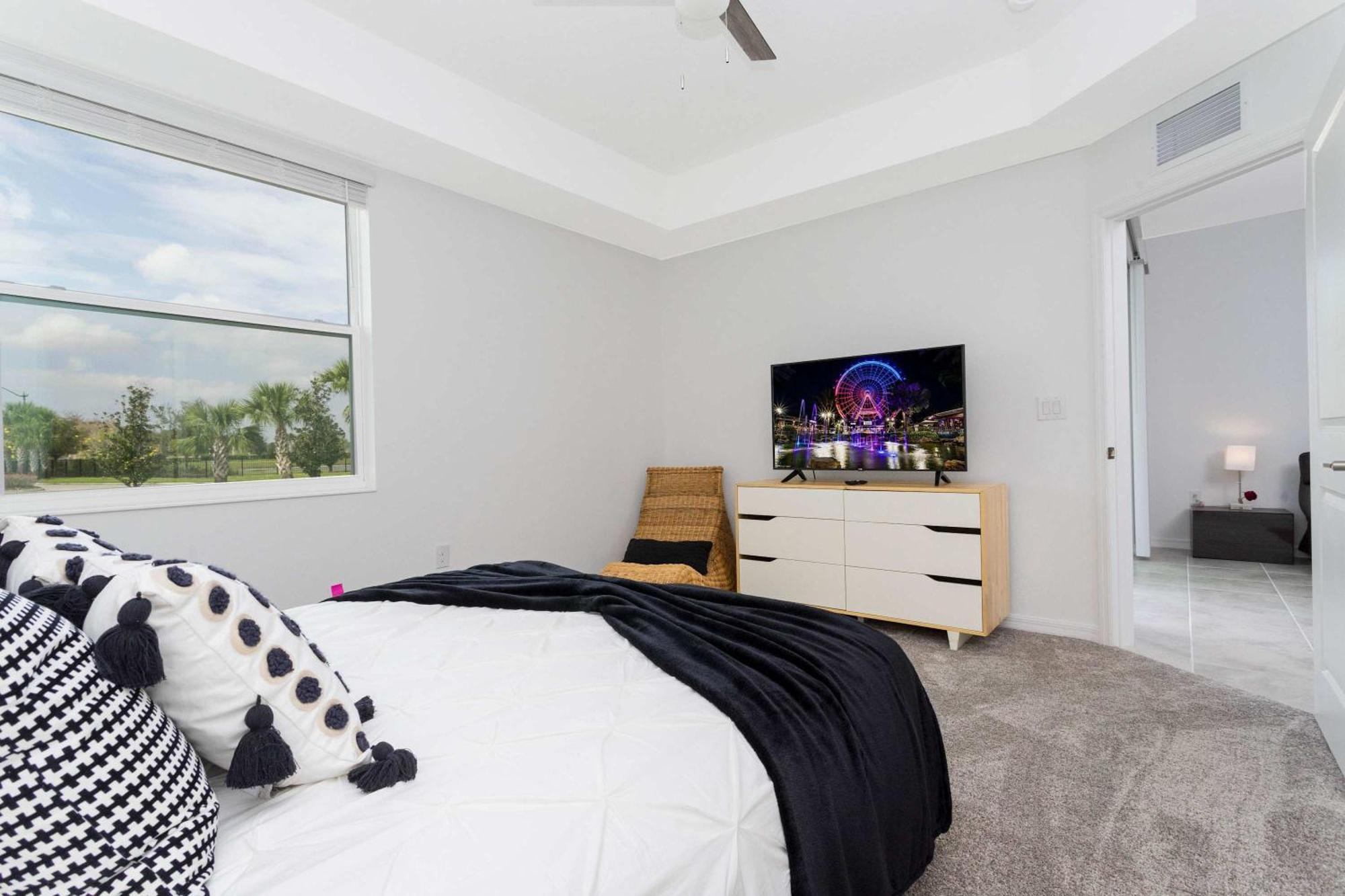 Gorgeous 3bd 8 Guests @storey Close To 101 3191 Holiday home *
