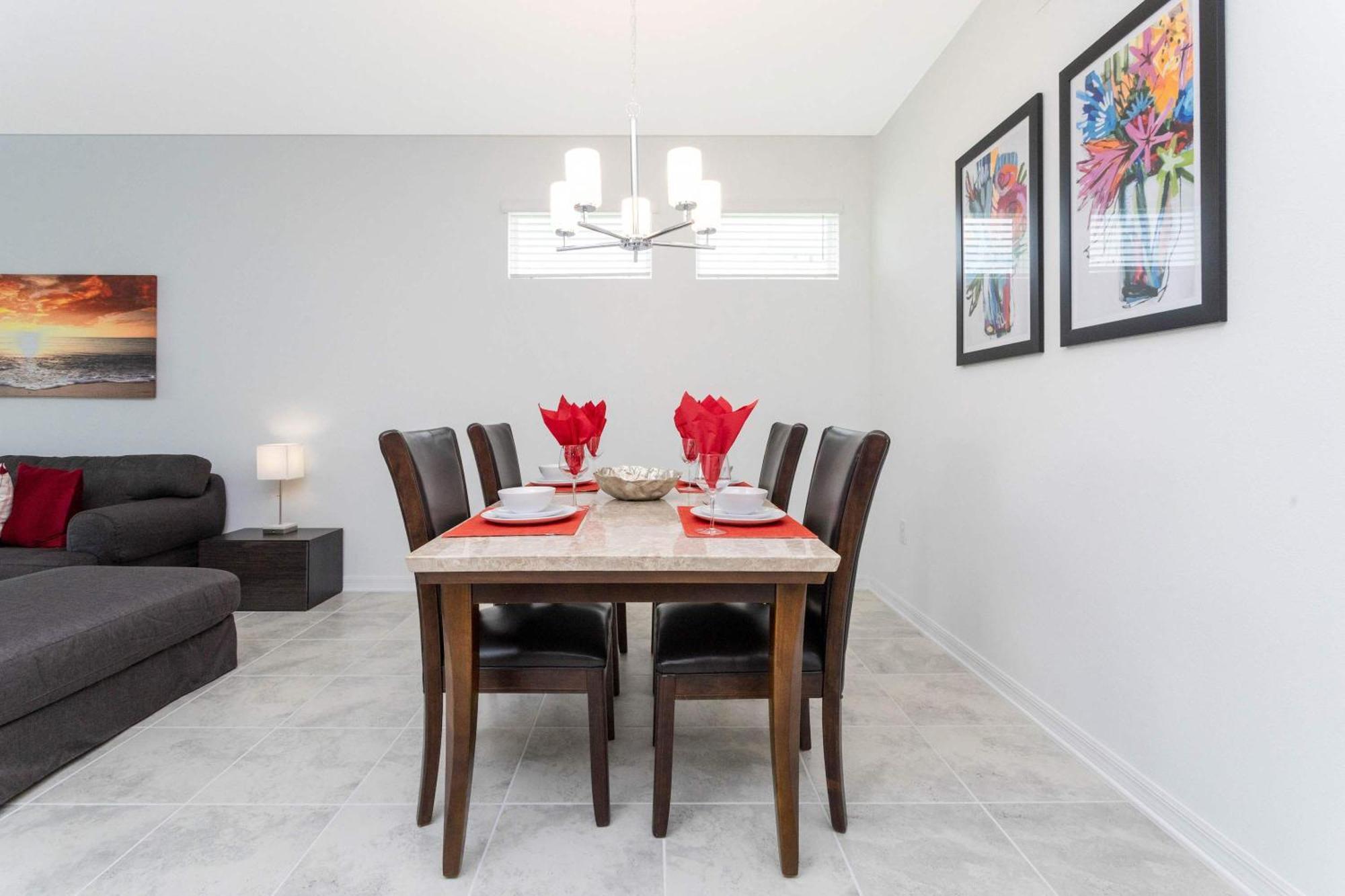Gorgeous 3bd 8 Guests @storey Close To 101 3191 Holiday home *