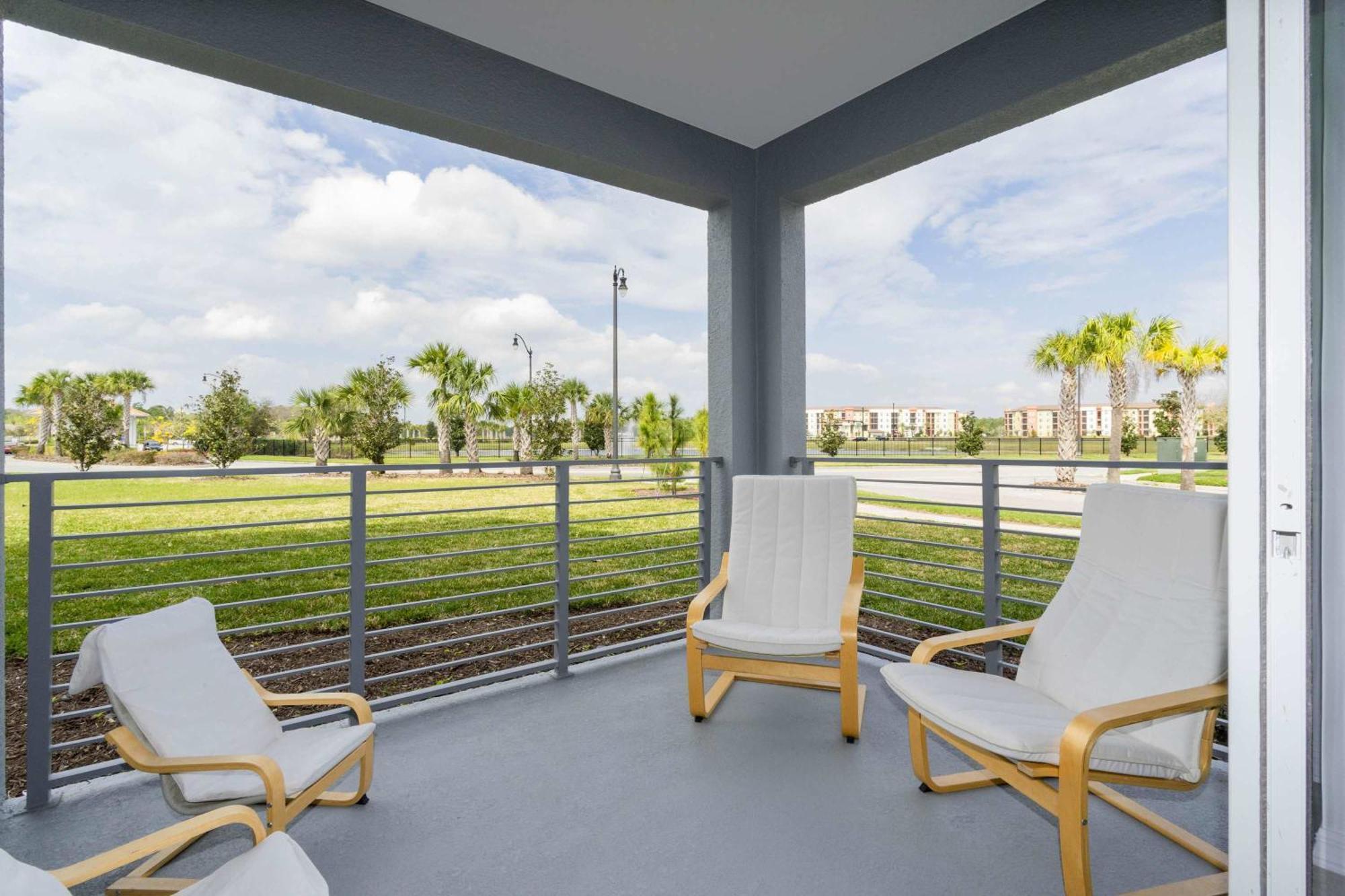 Gorgeous 3bd 8 Guests @storey Close To 101 3191