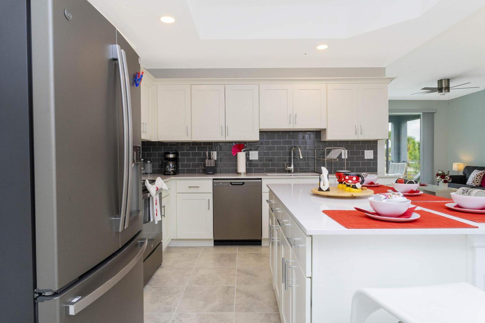 Gorgeous 3bd 8 Guests @storey Close To 101 3191