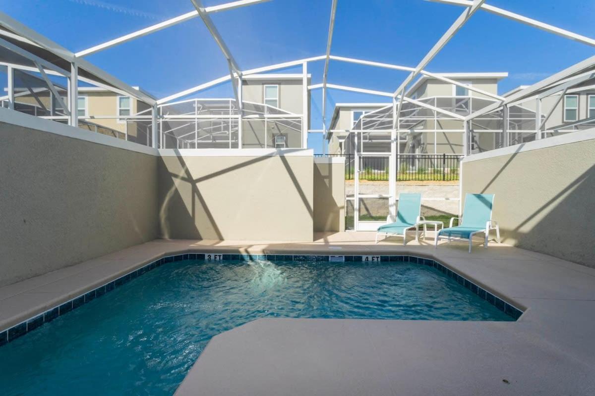 Splendid 4 Bd W/ Pool Close To @ Champions Gate 1006 Holiday home Kissimmee