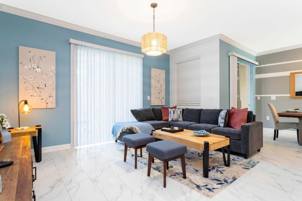 Splendid 4 Bd W/ Pool Close To @ Champions Gate 1006 * Kissimmee