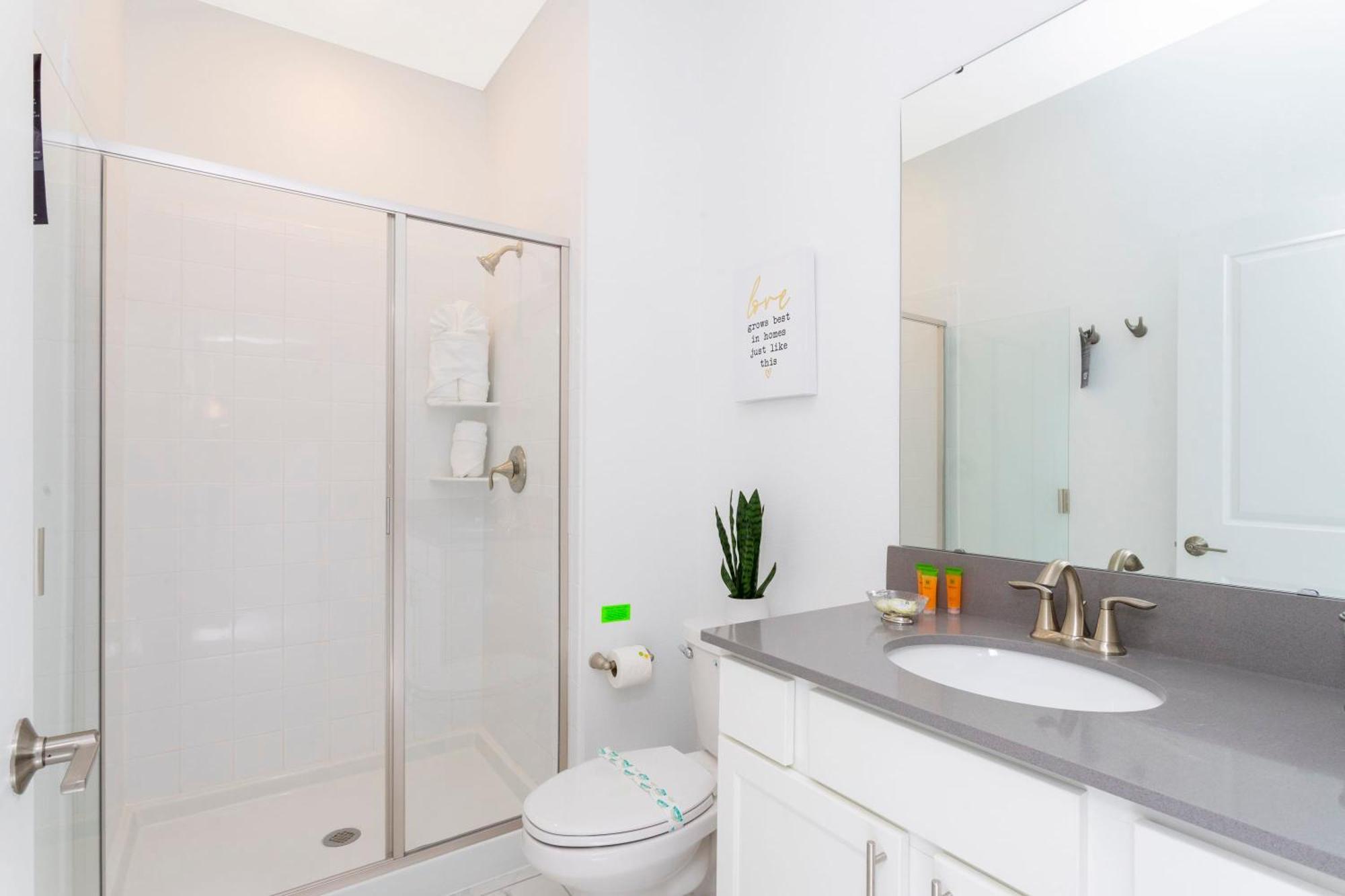 Stunning 4 Bd W/ Pool Close To @ Champions Gate 990 Holiday home