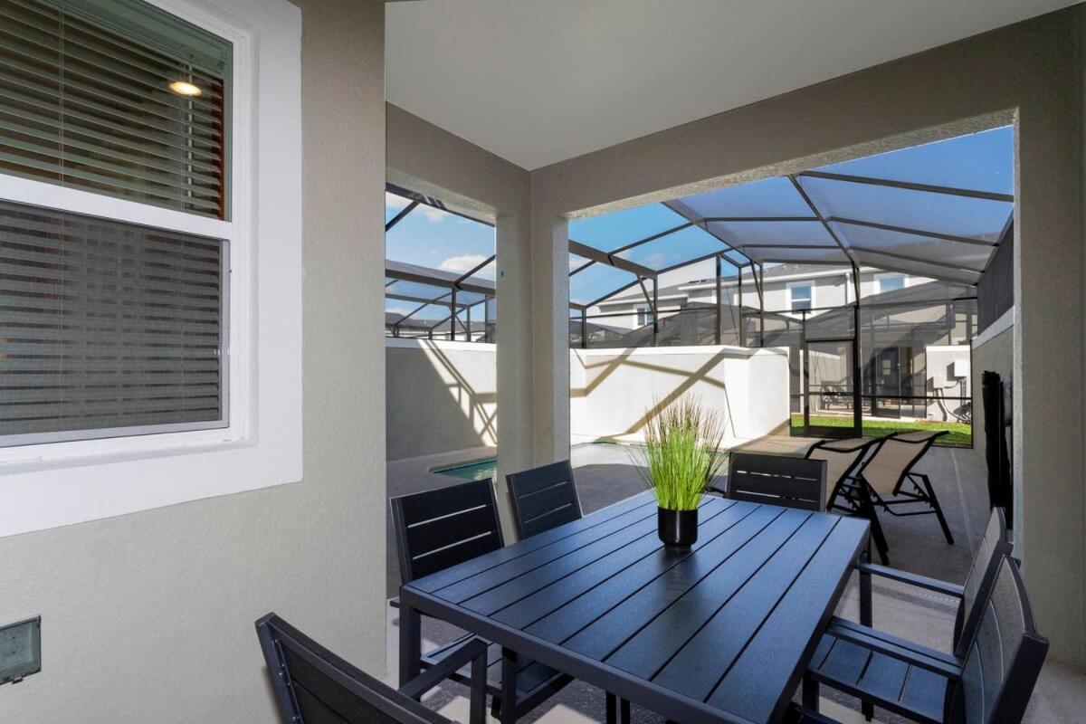 Gorgeous 4 Bd W/ Pool Close To @ Storey 2963 Holiday home Kissimmee