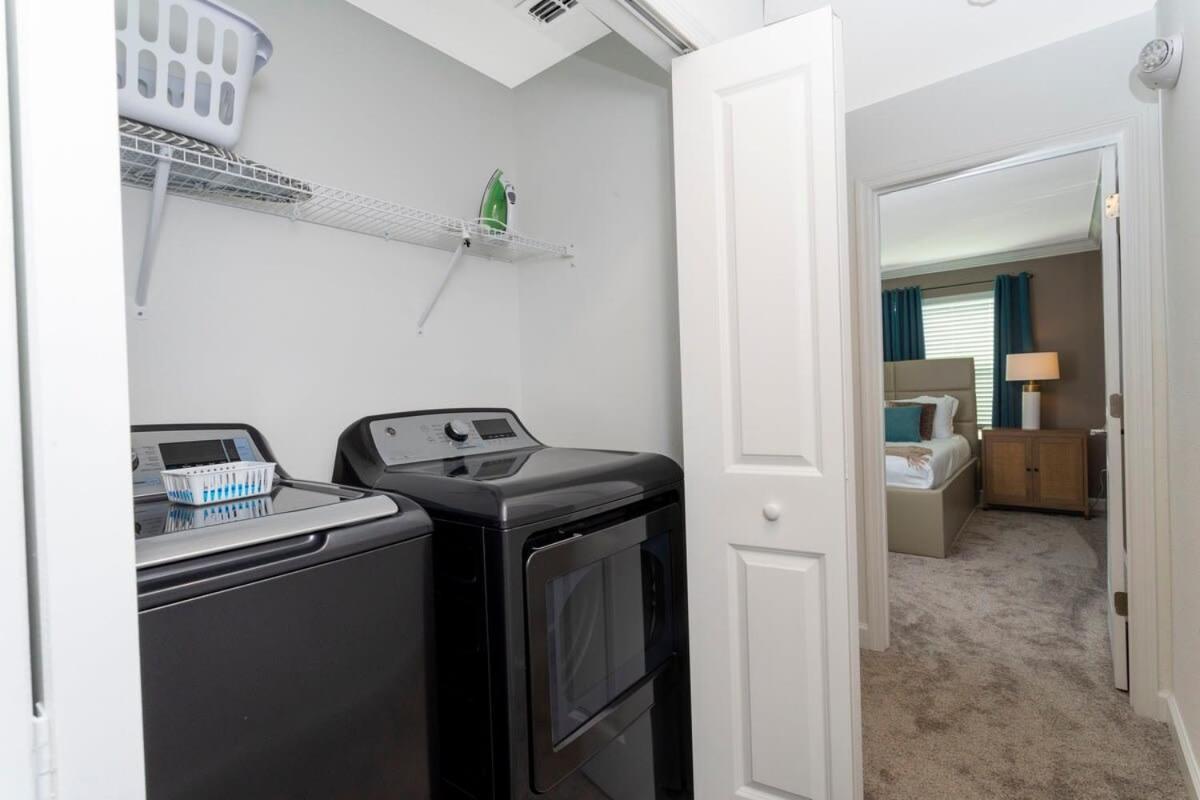 Holiday home Gorgeous 4 Bd W/ Pool Close To @ Storey 2963 Kissimmee