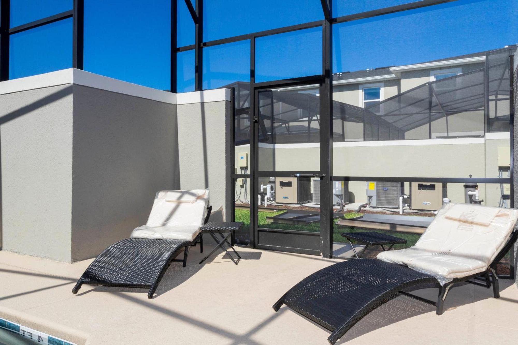 Holiday home Gorgeous 4 Bd Close To W/ Pool @ Storey 4245