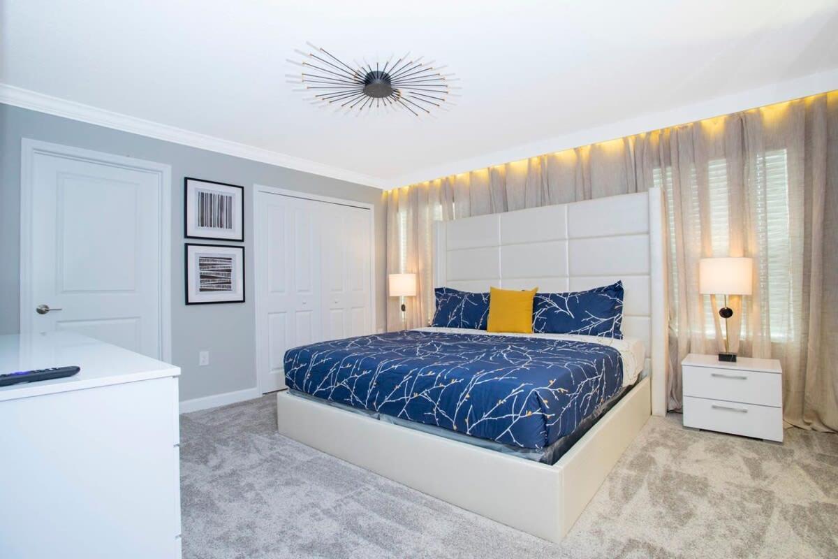 Gorgeous 4bd W/ Pool Close To @ Storey 4289