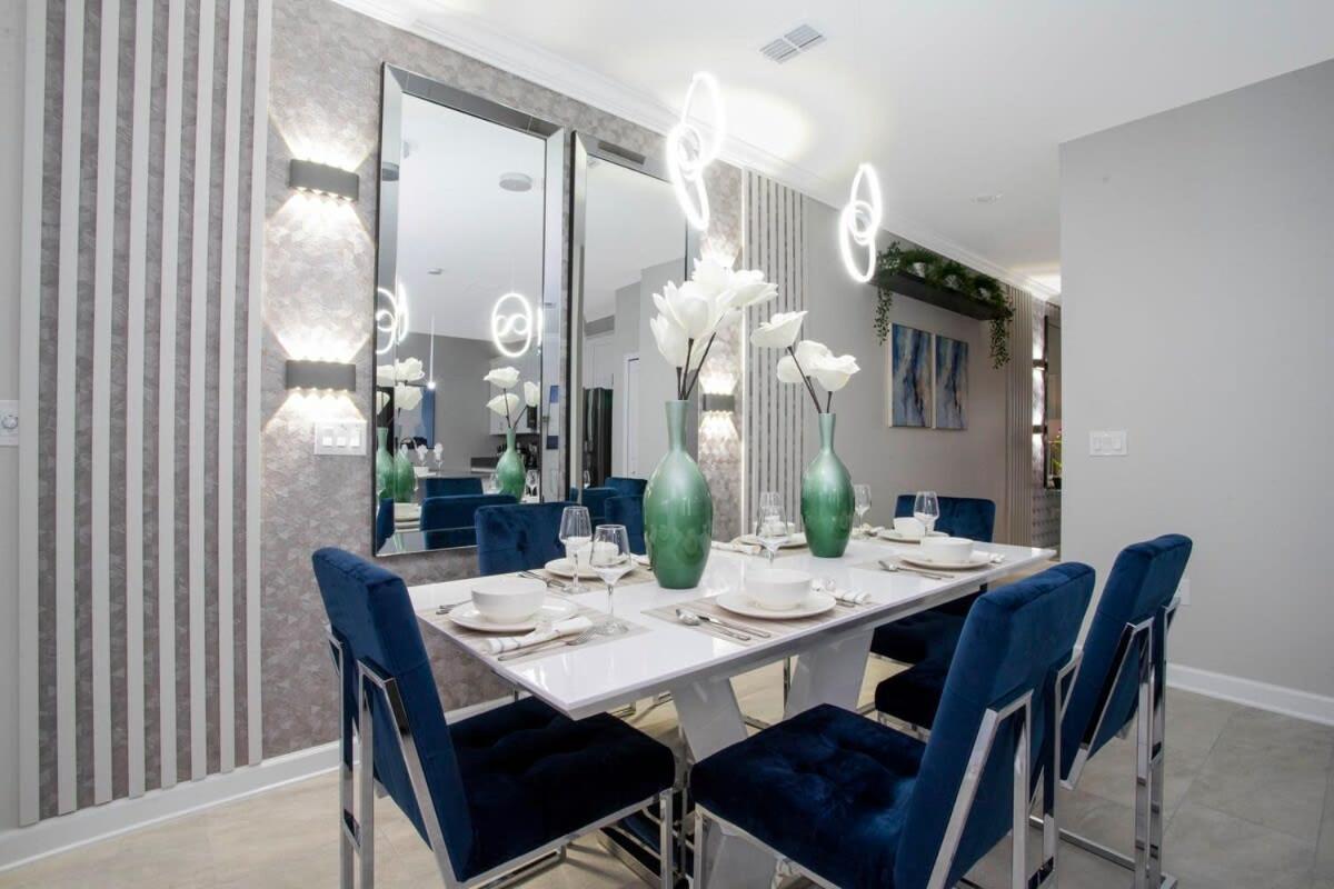 Gorgeous 4bd W/ Pool Close To @ Storey 4289 *