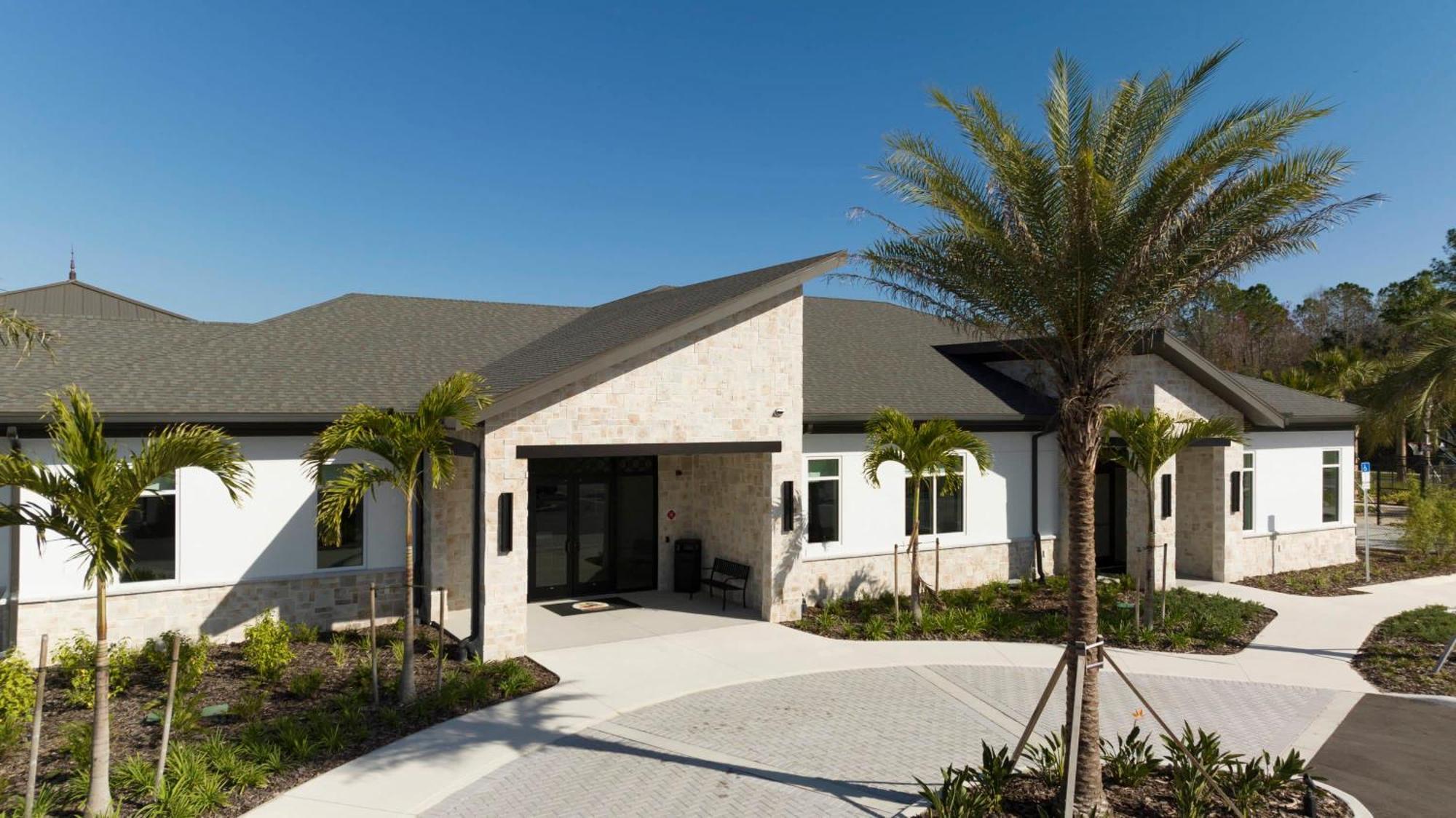 Magnificent 5bd W/ Pool Close To @storey 4800