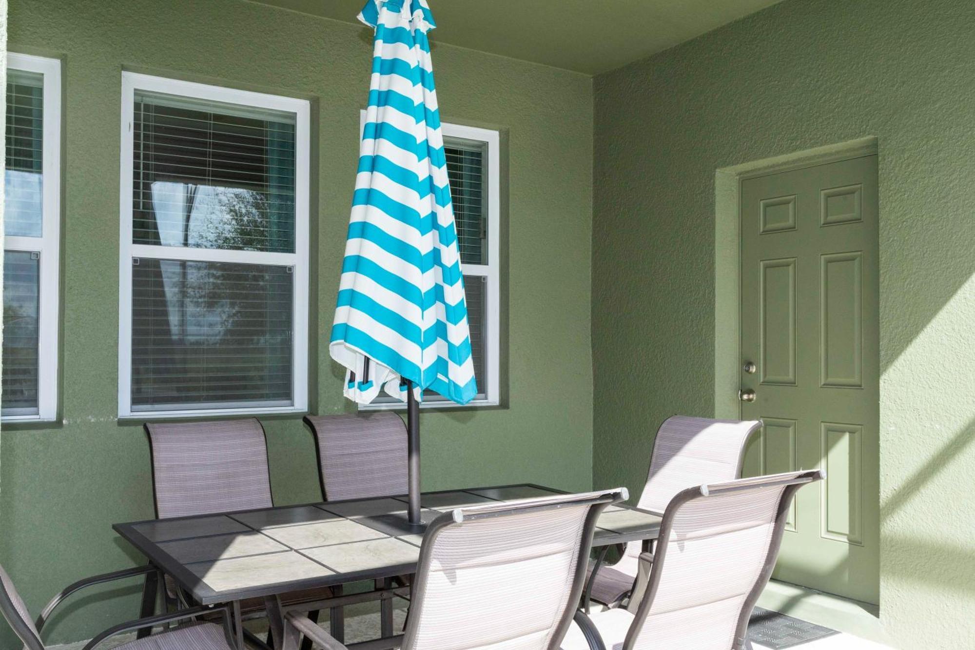 Marvelous 7 Bd W/ Pool Close To @ Solterra 6086 Holiday home