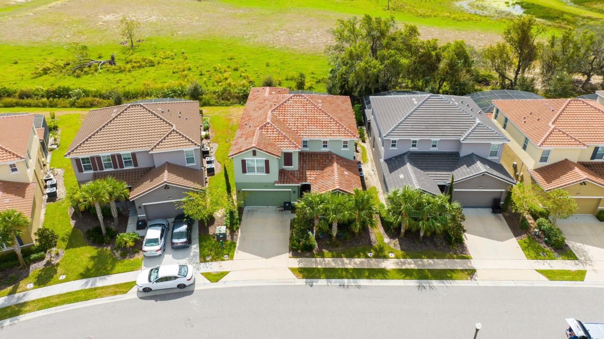 Marvelous 7 Bd W/ Pool Close To @ Solterra 6086 Holiday home *