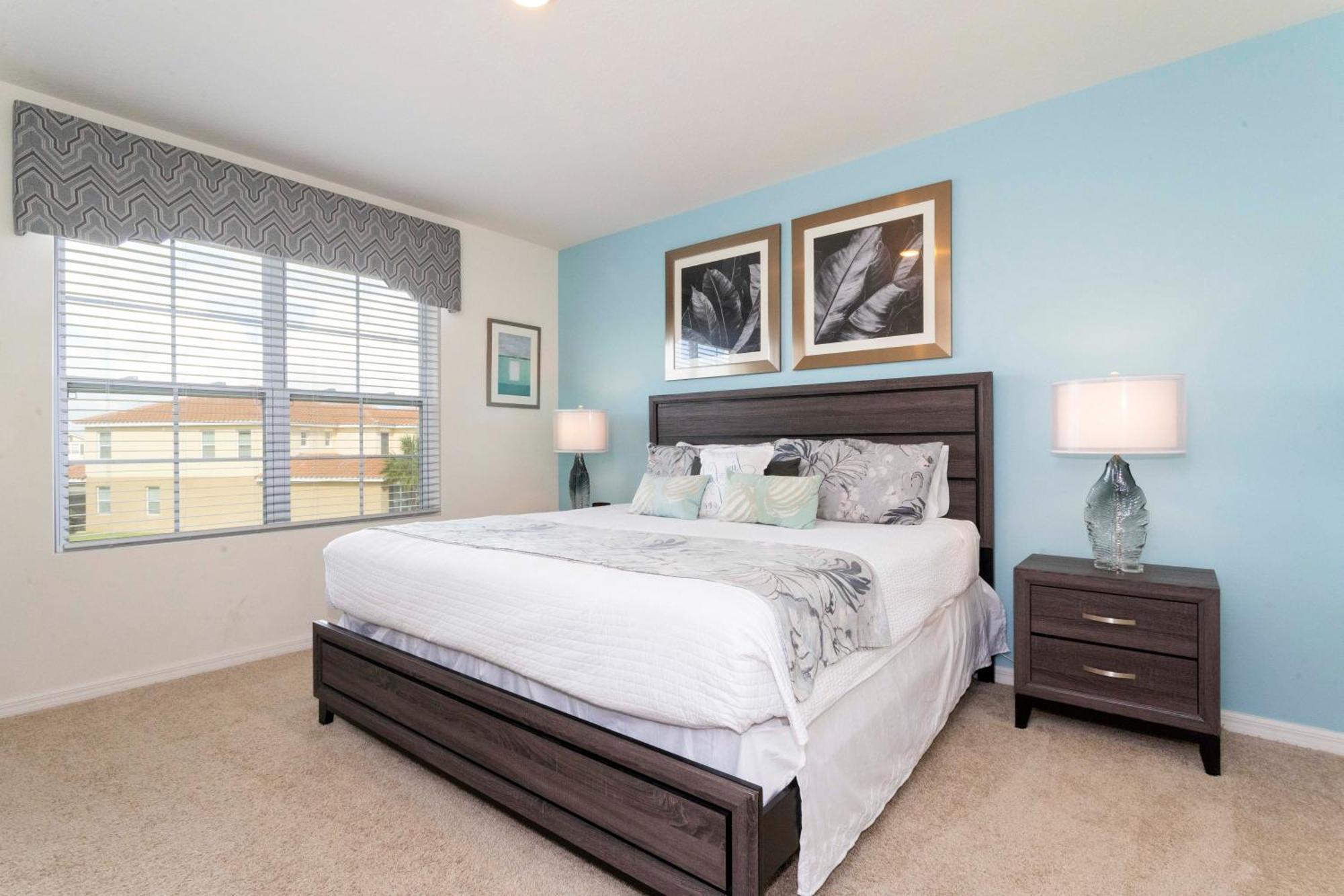 Holiday home Marvelous 7 Bd W/ Pool Close To @ Solterra 6086