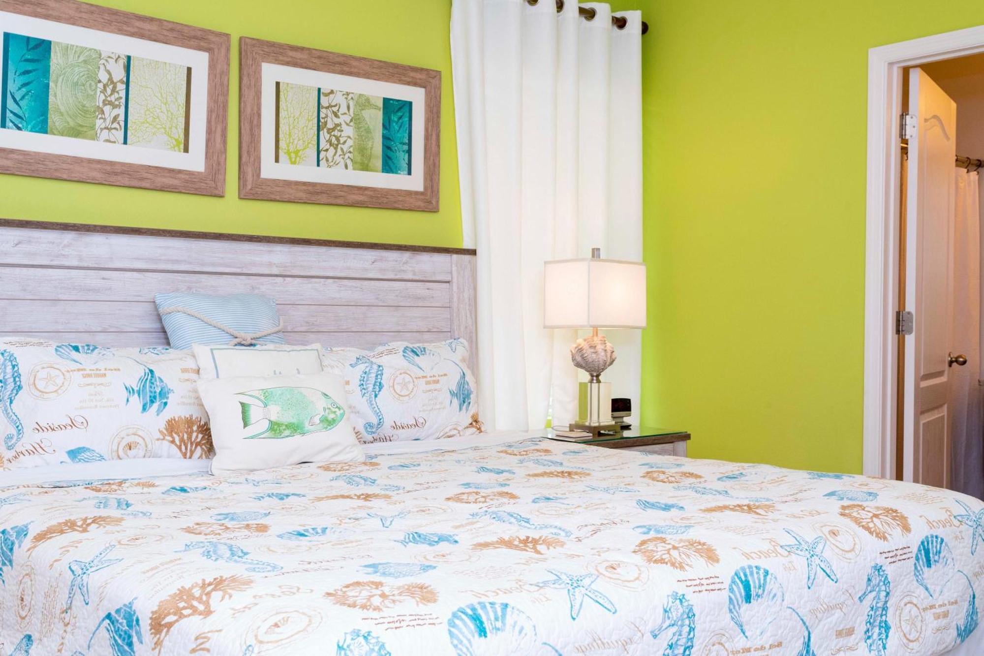 Marvelous 7 Bd W/ Pool Close To @ Solterra 6086 Holiday home *