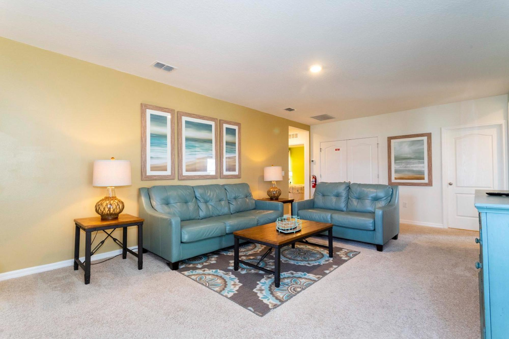 Marvelous 7 Bd W/ Pool Close To @ Solterra 6086 Holiday home