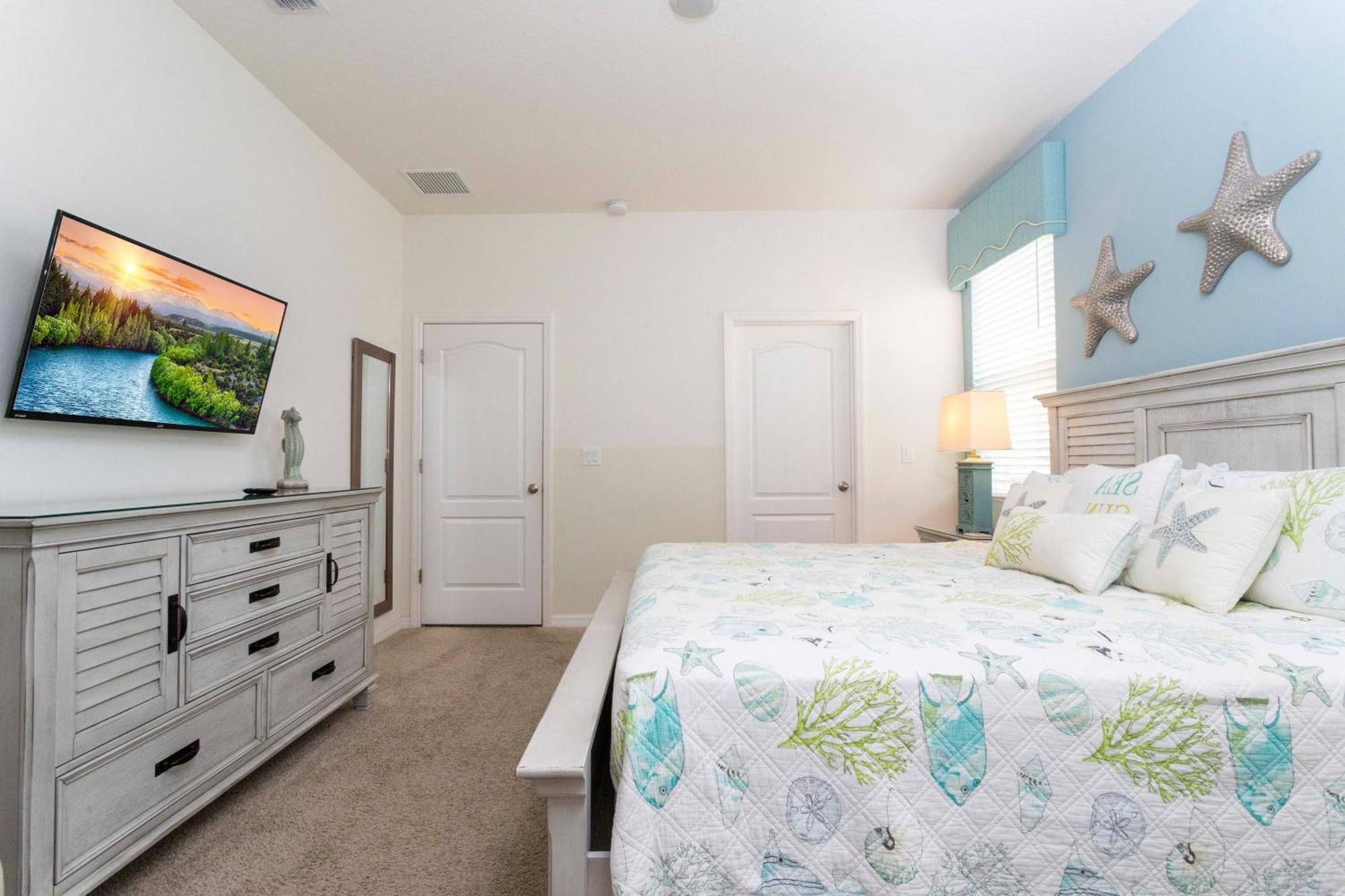 Marvelous 7 Bd W/ Pool Close To @ Solterra 6086 Holiday home Davenport