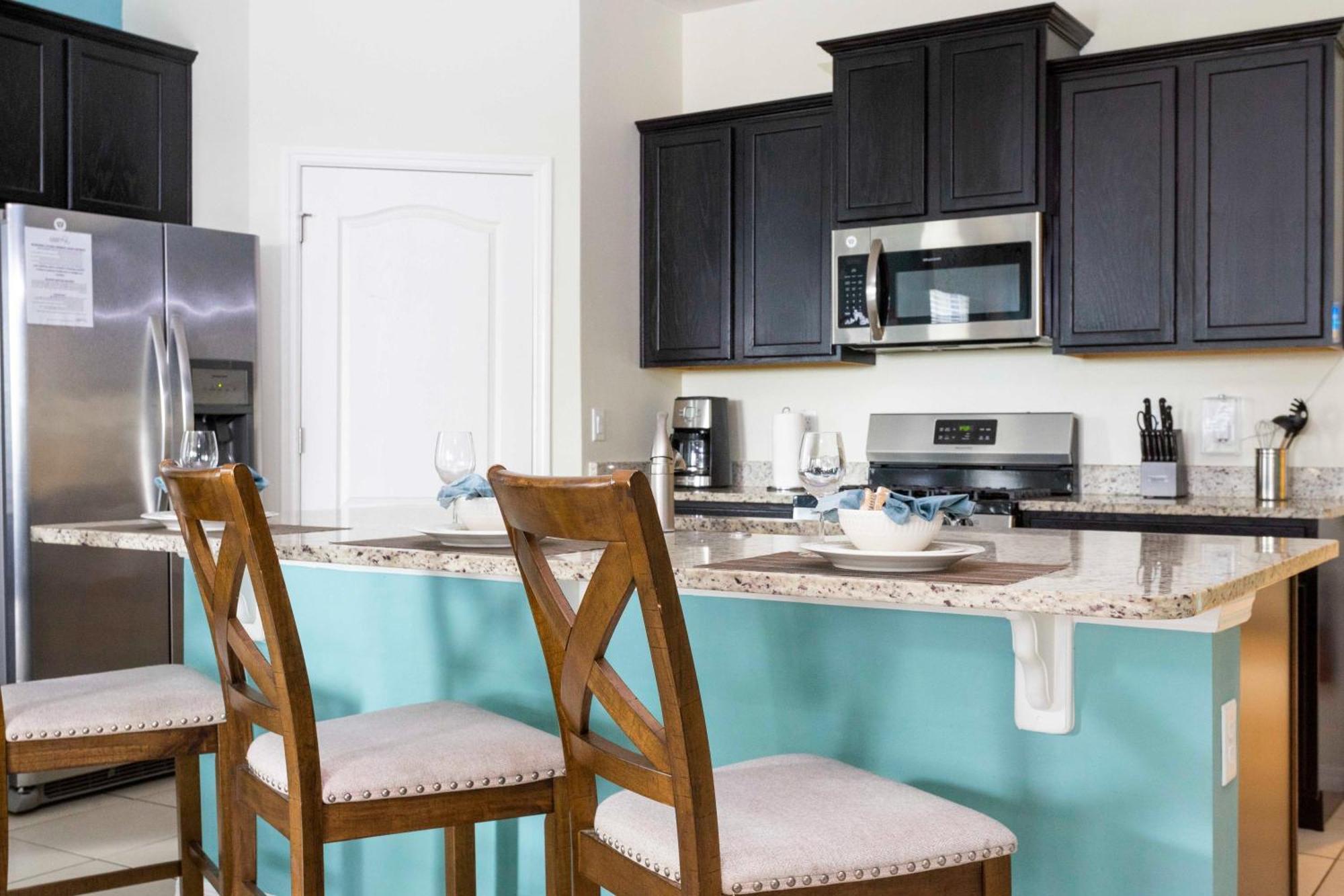 Holiday home Marvelous 7 Bd W/ Pool Close To @ Solterra 6086