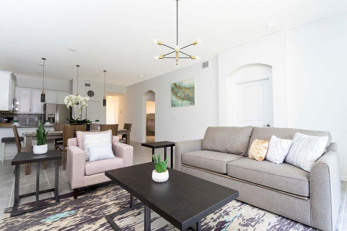 Family Friendly 2 Bd Close To @champions Gate 8899 *