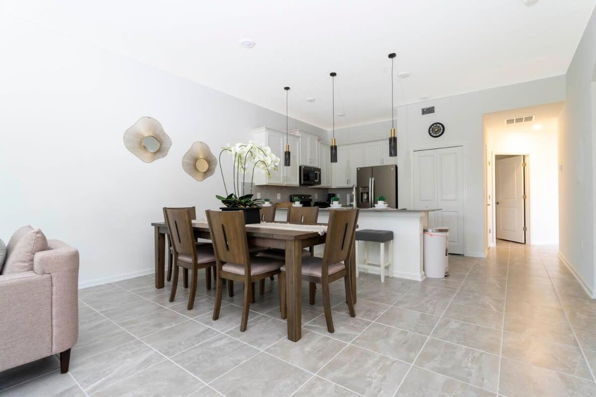 Holiday home Family Friendly 2 Bd Close To @champions Gate 8899 *