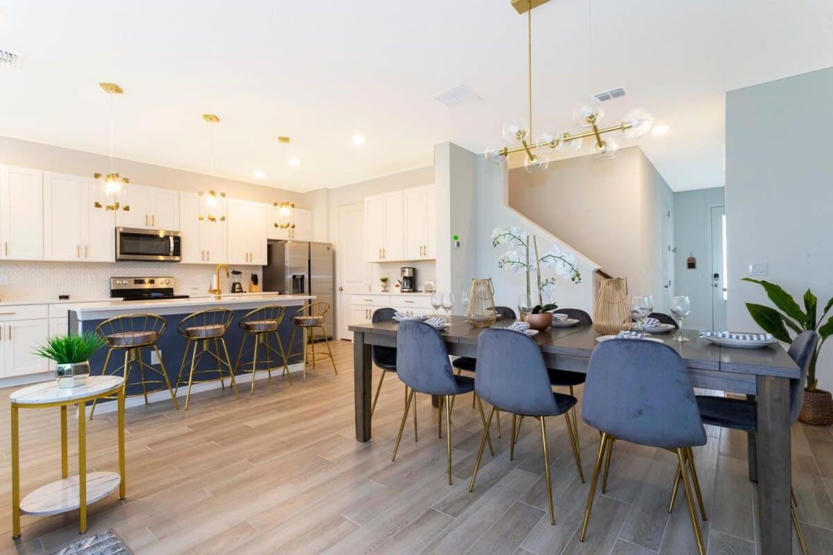 Cozy 3 Bd Close To @ Enclaves At Festival 808 Holiday home Davenport