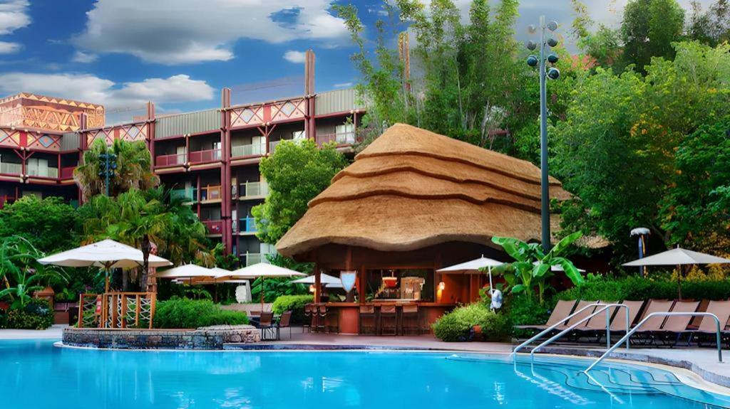Disney's Animal Kingdom - Jambo House Hotel Four Corners