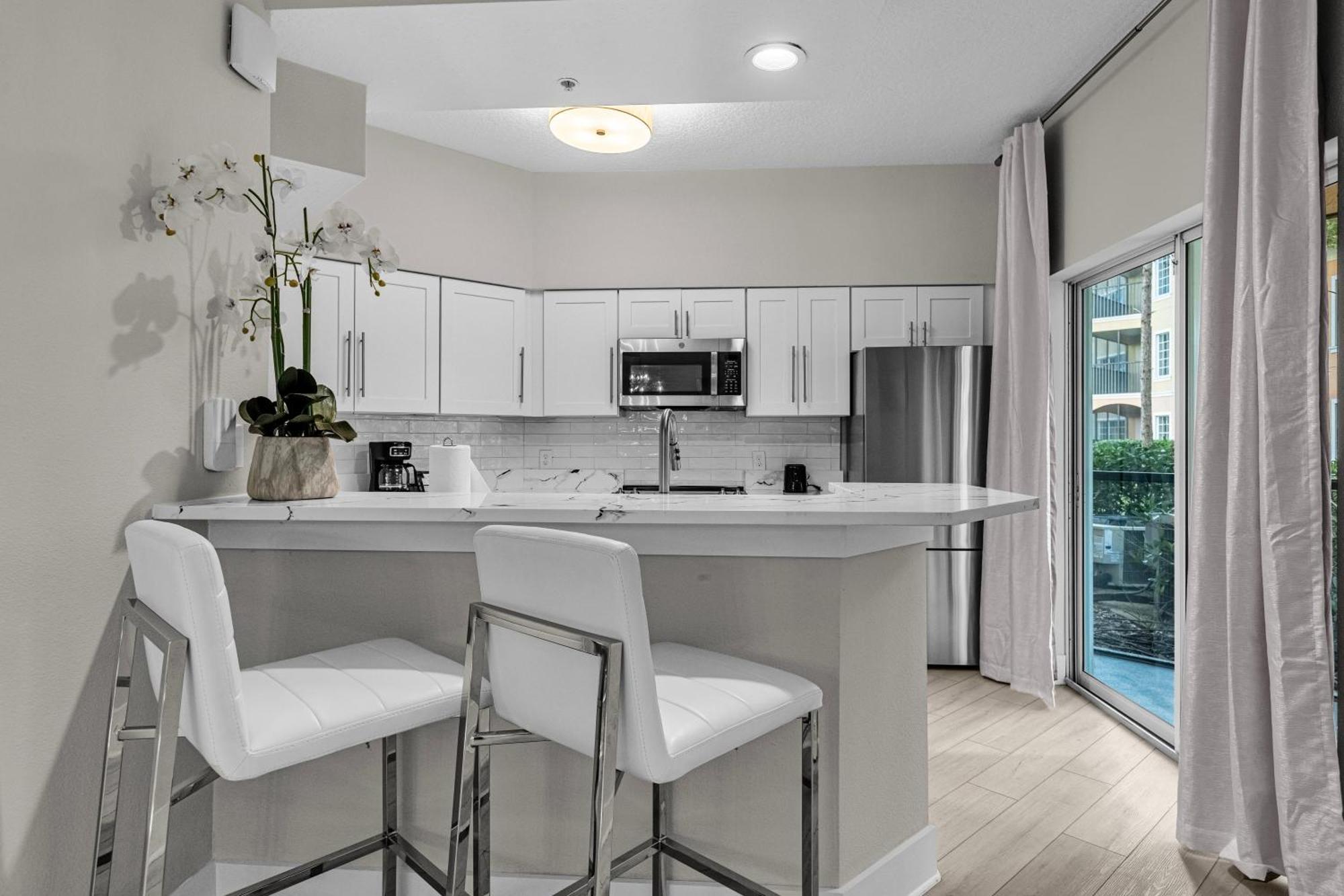 3 Bedroom Family Friendly At Worldquest Near 2727 * Orlando