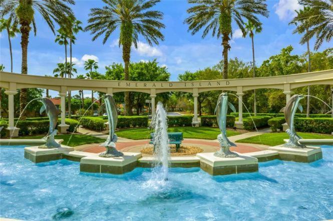 Ultimate Family With Incredible Sunset Views, 4 Miles From Disney!