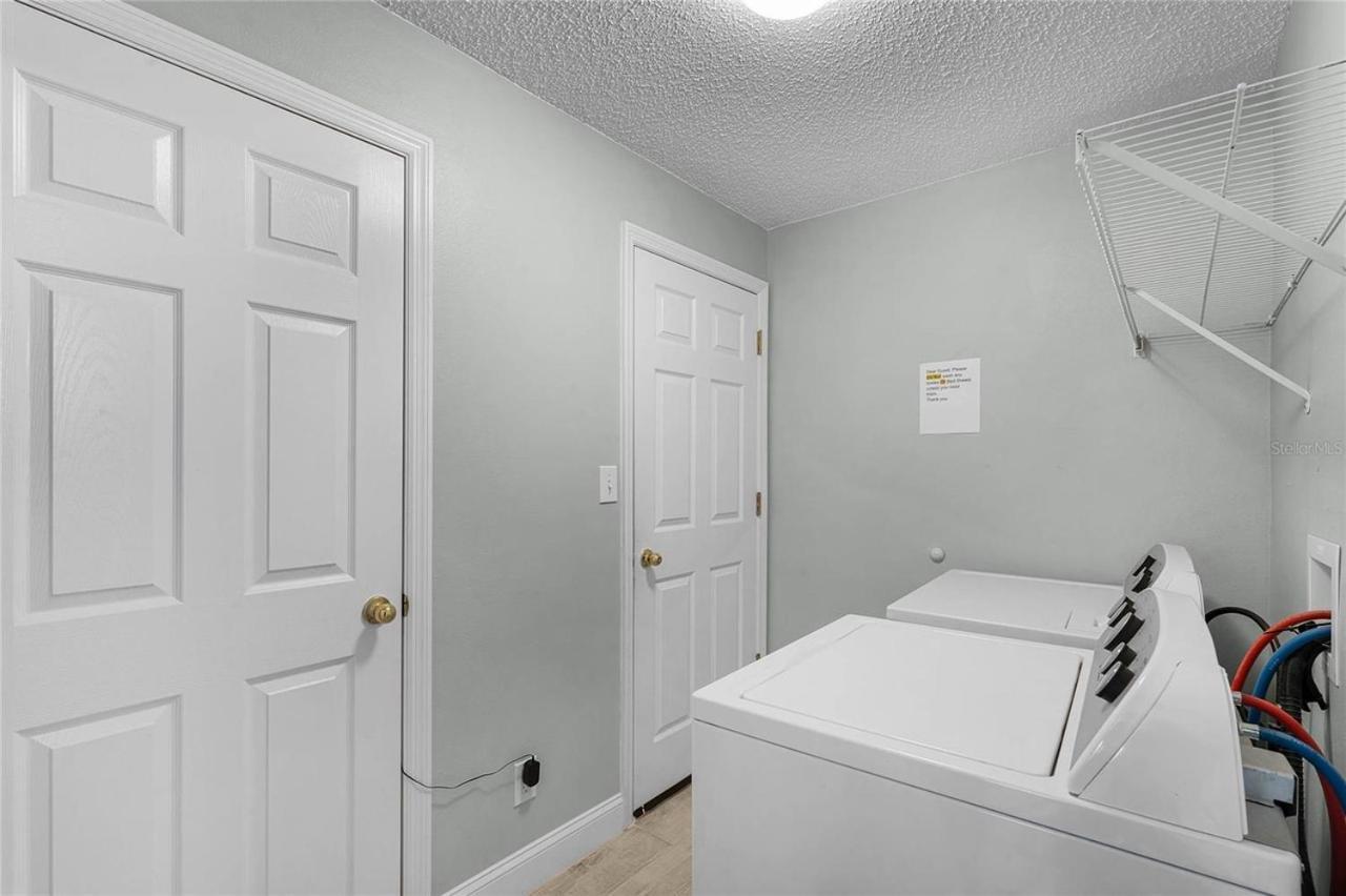 Ultimate Family With Incredible Sunset Views, 4 Miles From Disney! *