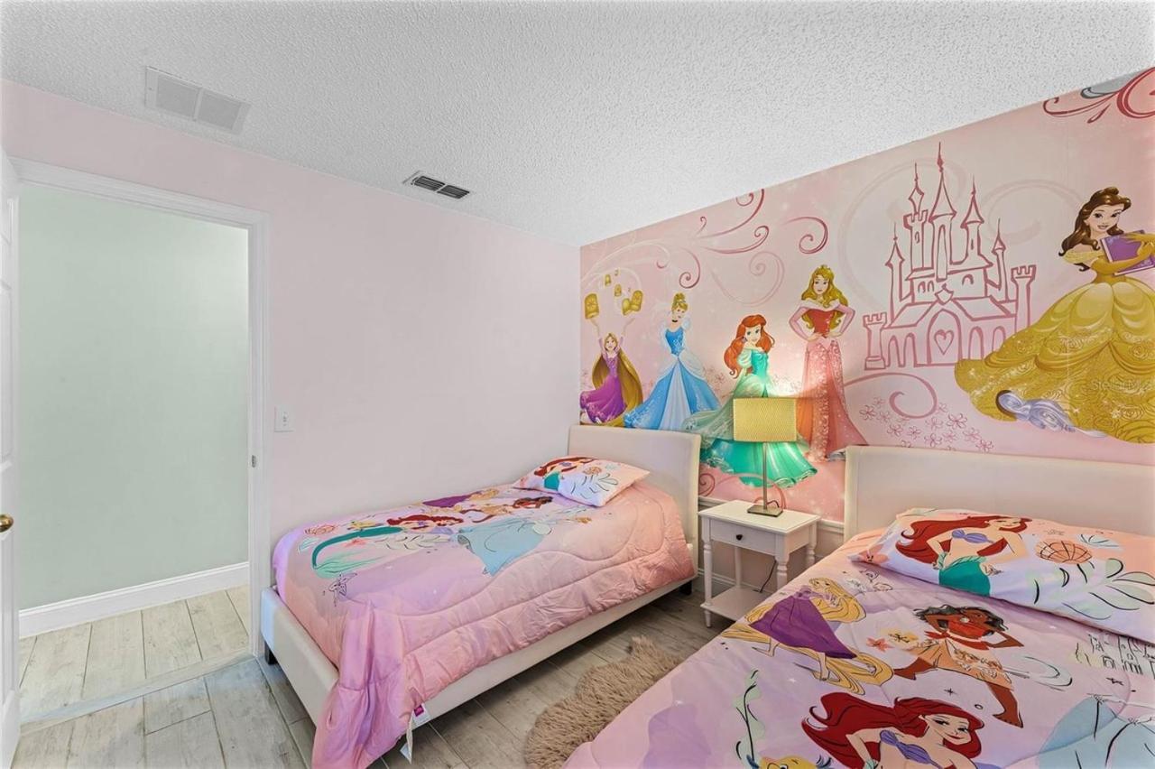 Ultimate Family With Incredible Sunset Views, 4 Miles From Disney! *