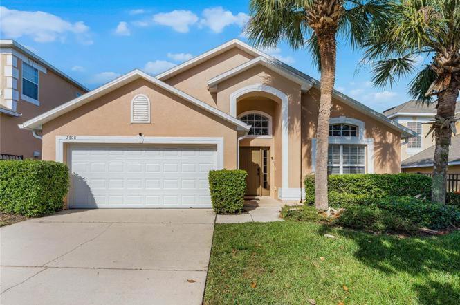 Holiday home Ultimate Family With Incredible Sunset Views, 4 Miles From Disney! Kissimmee