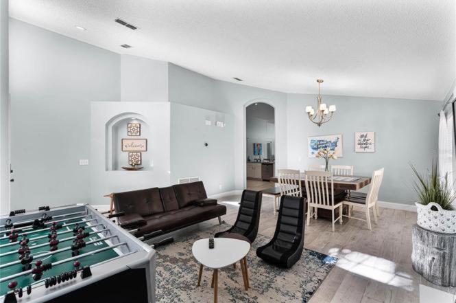 Ultimate Family With Incredible Sunset Views, 4 Miles From Disney! * Kissimmee
