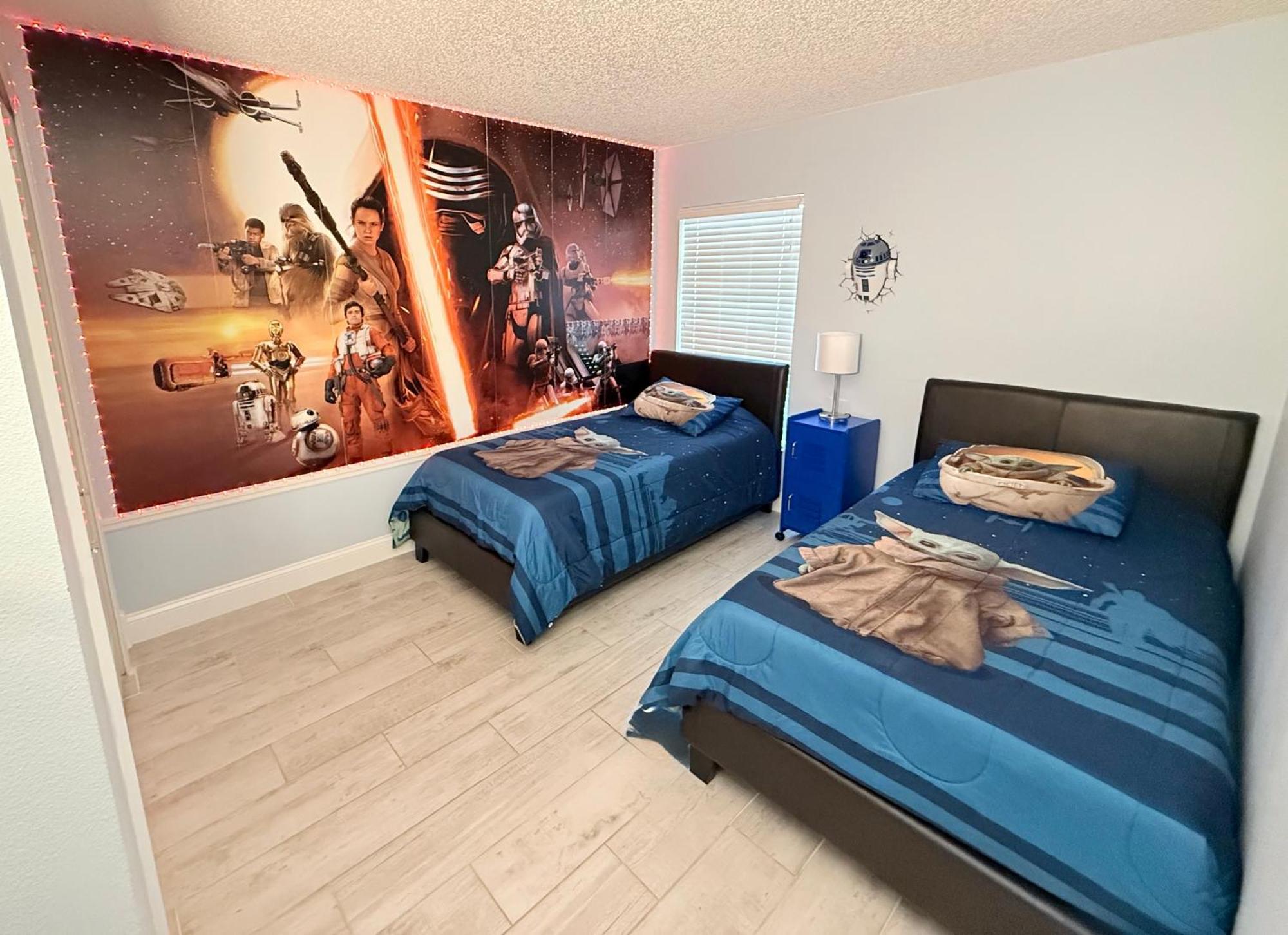 Ultimate Family With Incredible Sunset Views, 4 Miles From Disney! Holiday home