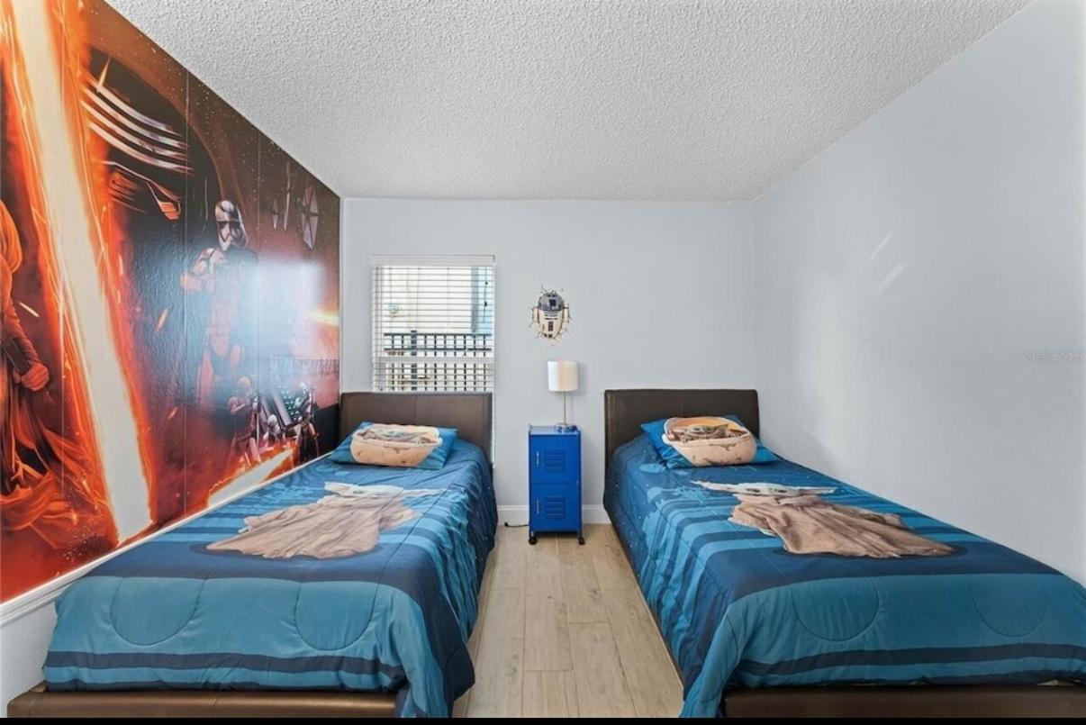 Ultimate Family With Incredible Sunset Views, 4 Miles From Disney!