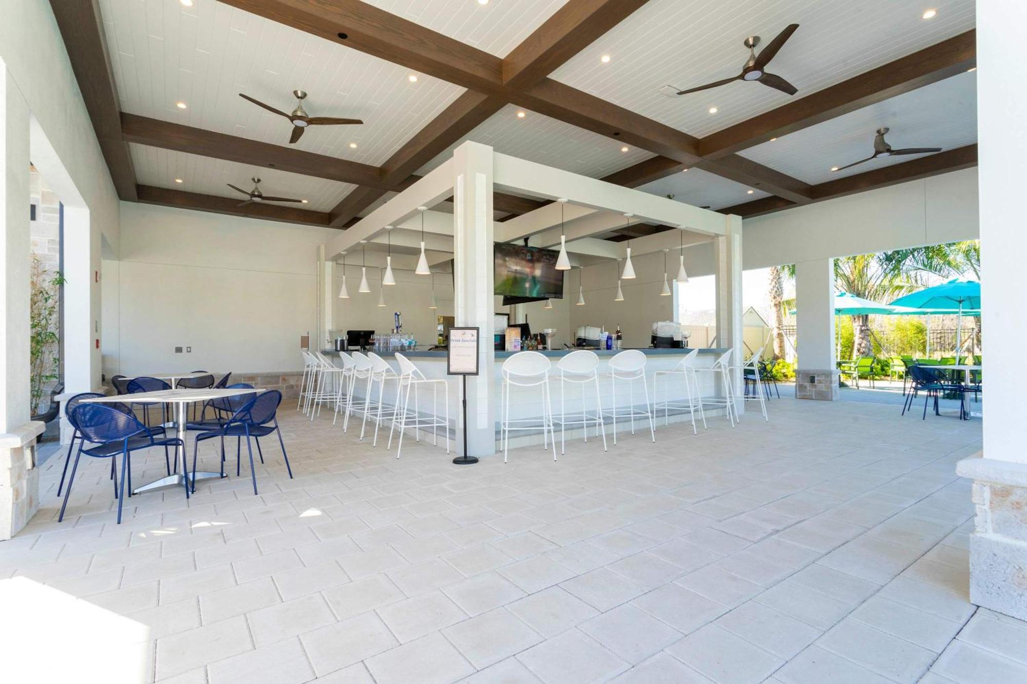 Stunning Game & Pool Jacuzzi Storey 2799 * Kissimmee