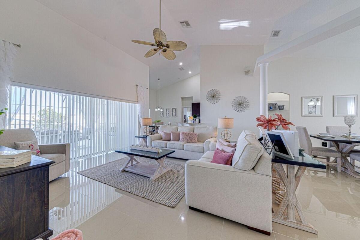 2025 Vacation Savings Secure Your Spot Today * Davenport