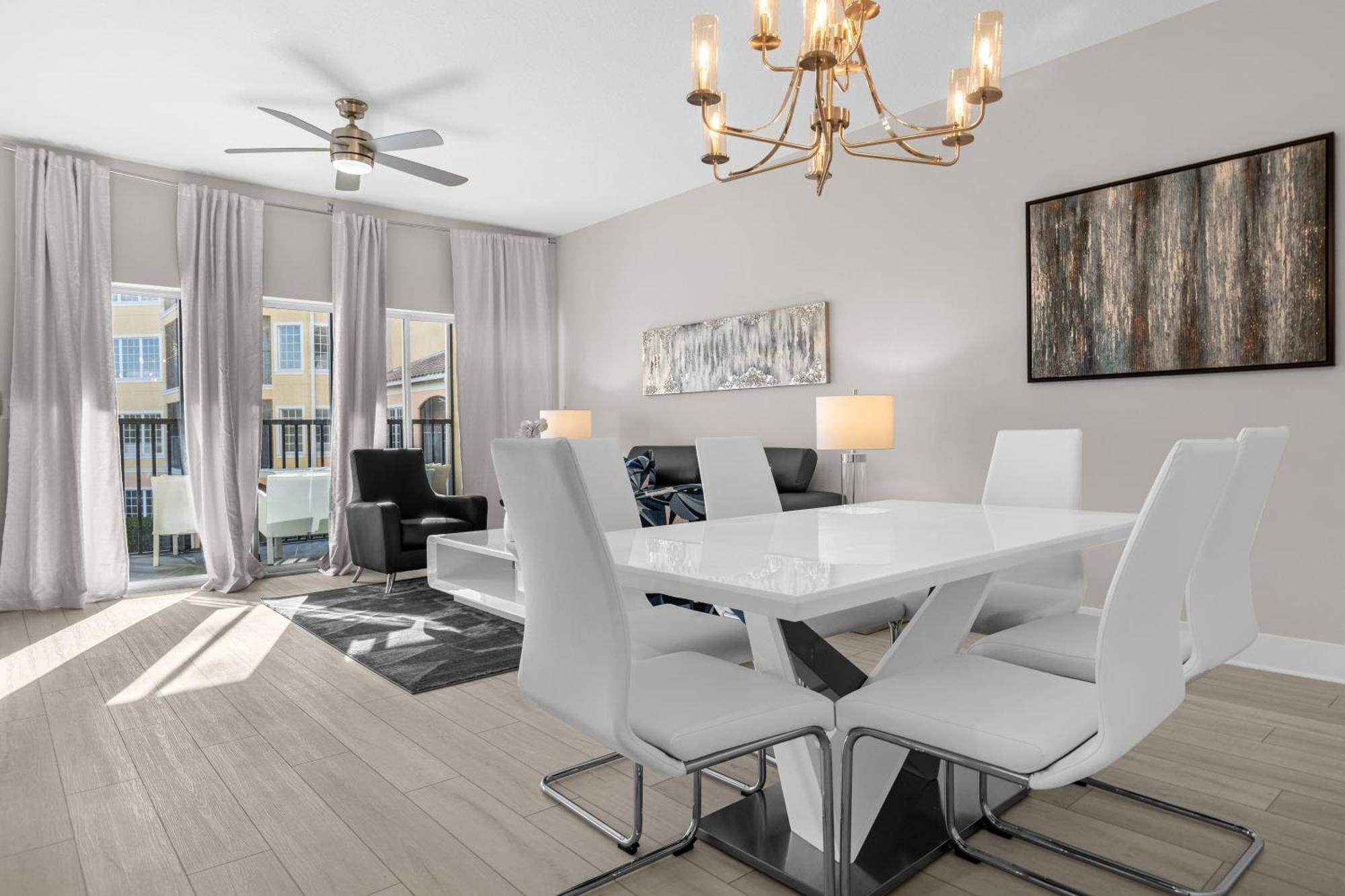 3 Bedroom Spacious At Worldquest Near - 22750 Holiday home