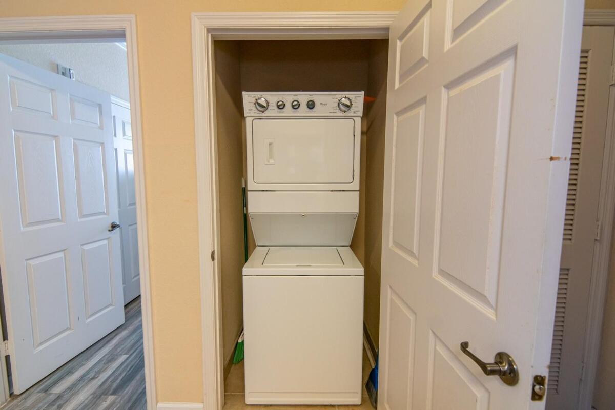 Enjoy Life And Fun At Orlandos Location Apartment Kissimmee