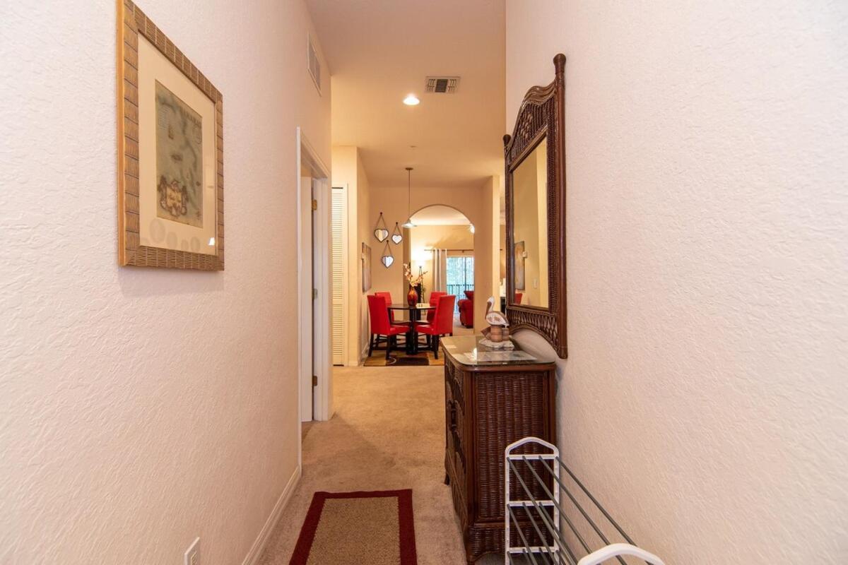 Enjoy Life And Fun At Orlandos Location Apartment *