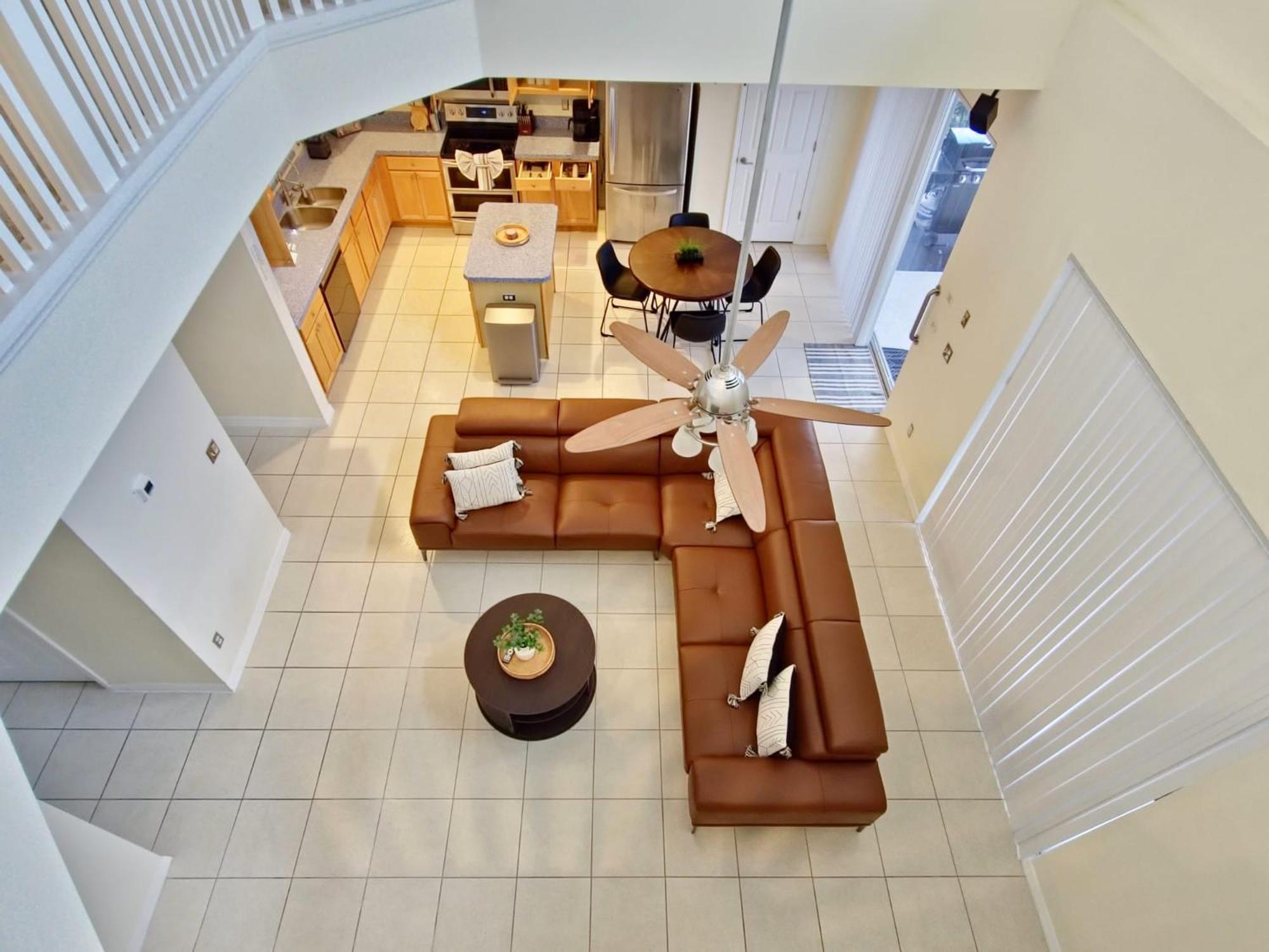 Luxury Emerald Island With Stunning Pool Deck And View Near Kissimmee