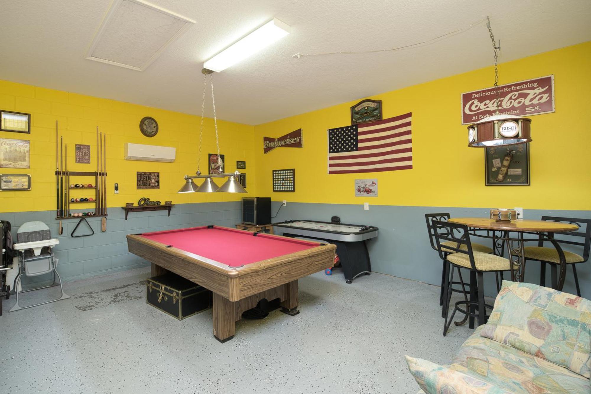 Holiday home Family Vacation With Large South-west Private Pool And Games