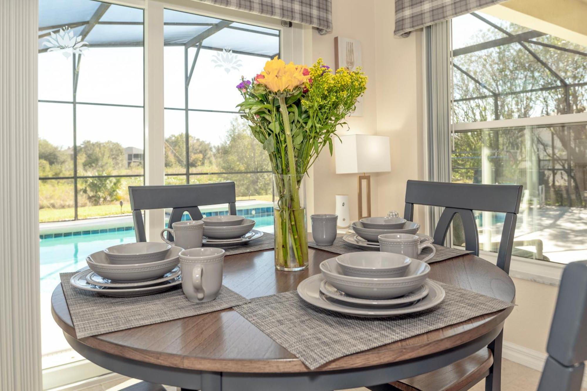 Family Vacation With Large South-west Private Pool And Games Holiday home *