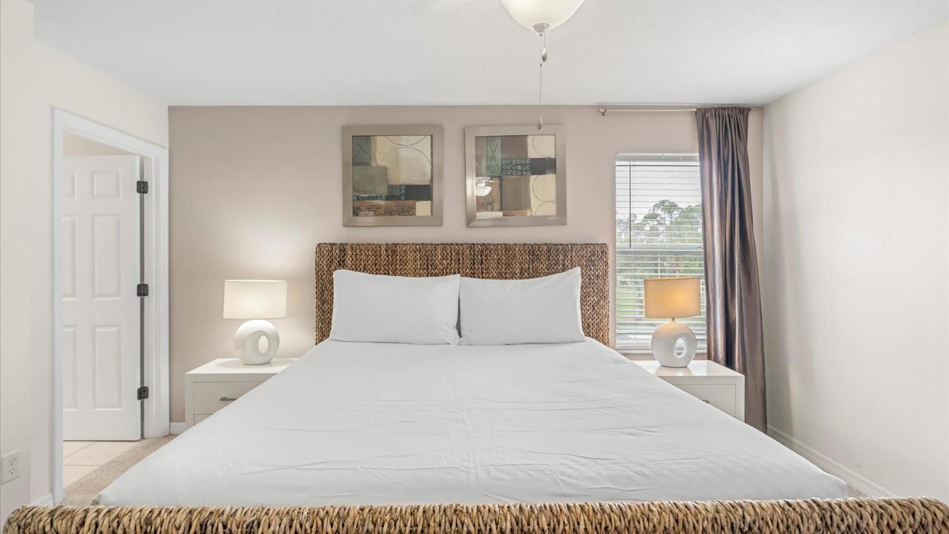Spacious Family Townhouse Sleeps 8 *