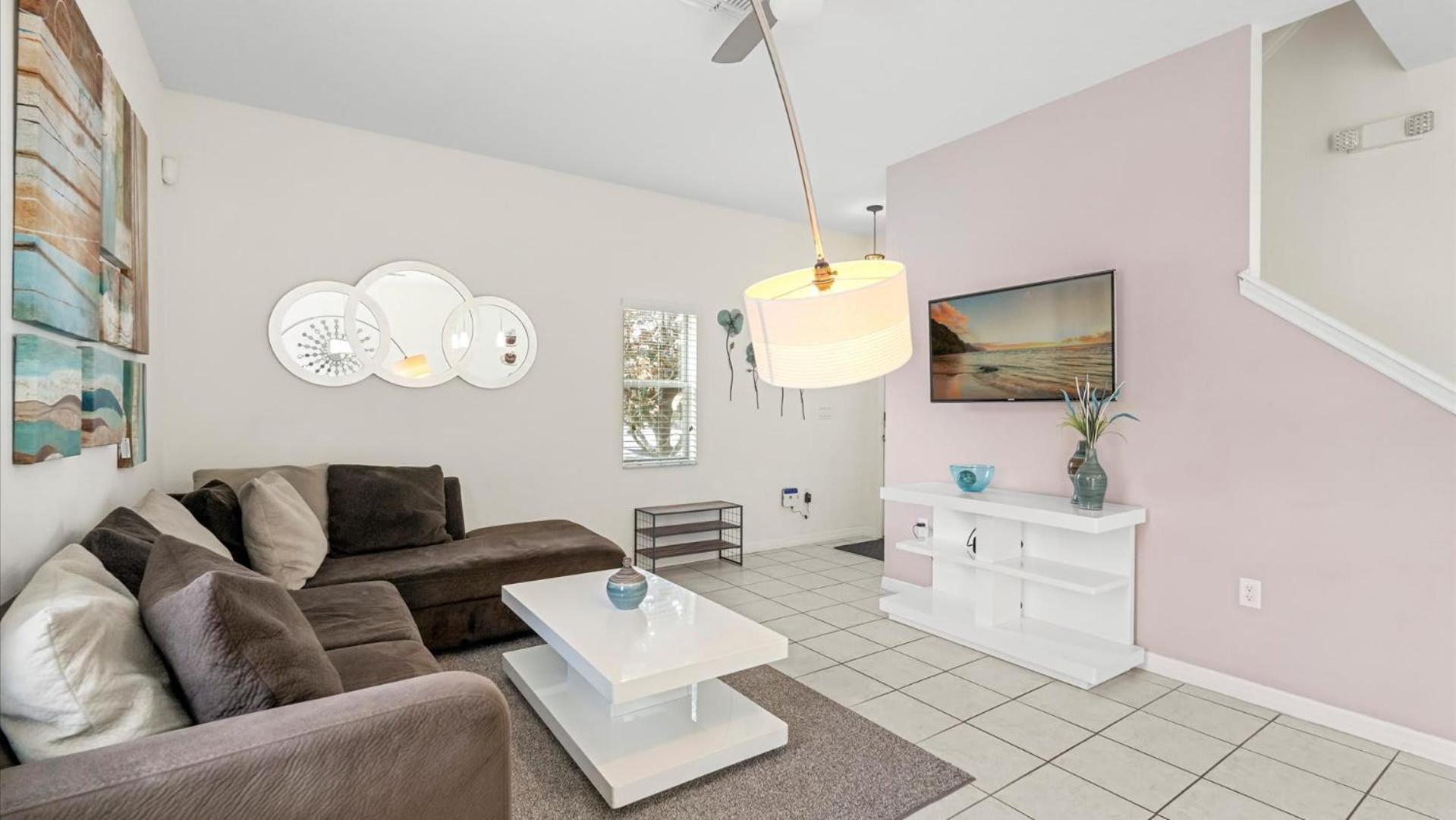Holiday home Spacious Family Townhouse Sleeps 8 *