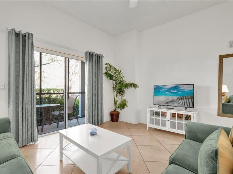 3 Bedroom In Fabulous Near World