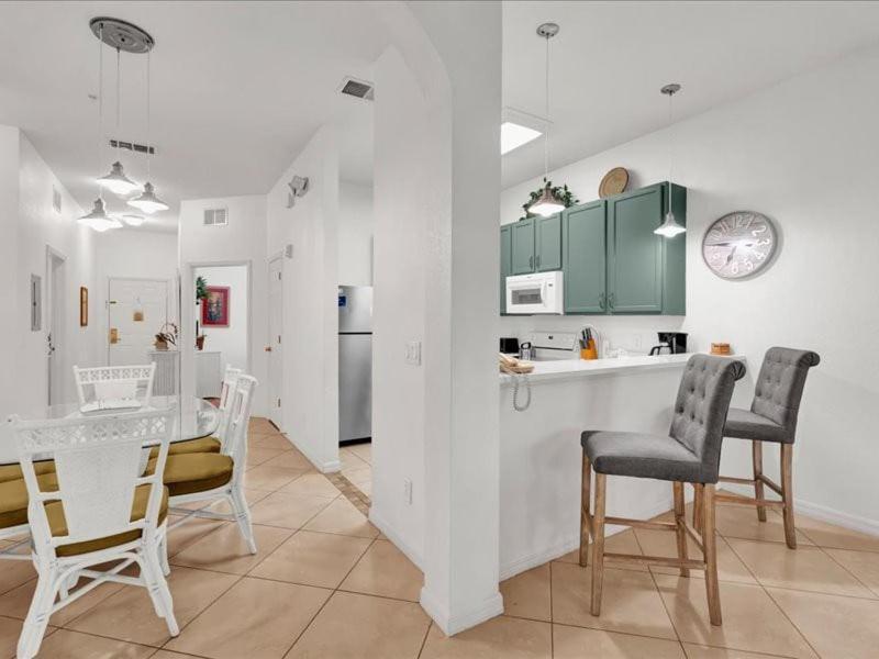 3 Bedroom In Fabulous Near World